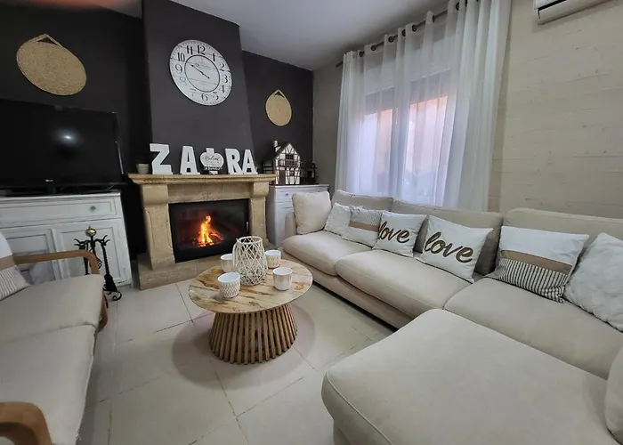 Bellazaira